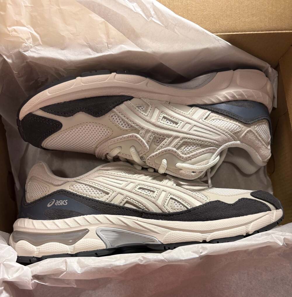 ASICS Gel Grade School Casual Sneakers Size 6 *NEW*